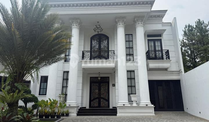 Rumah Mewah Bergaya Classic Full Furnish Dengan Private Pool Shm Dekat Ke Tol Di Cluster Hilltop Sentul City Bogor