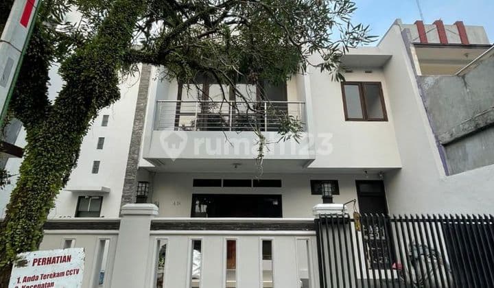 Rumah 2 Lantai Siap Huni Shm Dekat Ke Ccm Mall Di Perumahan Nirwana Estate Cibinong Bogor