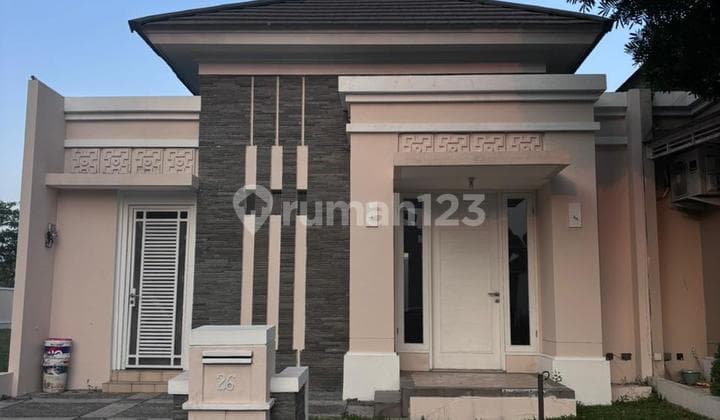 For Sale: House in Cempaka Suvarna Padi Cluster, Tangerang Regency. Sari Efss