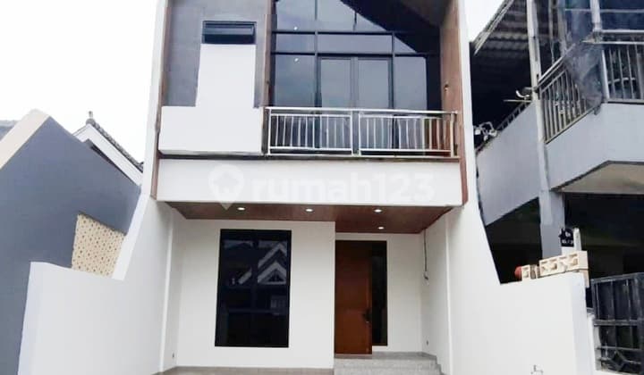 Rumah Baru Graha Raya Dekat dengan Alam Sutera dan Bintaro. Cakep dan Siap Huni!!!