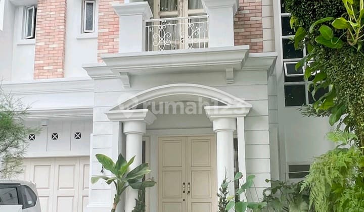 Rumah Langka Jarang Ada Depan Summarecon Mall Serpong Sms Gading Serpong. Lokasi dengan Banyak Fasilitas. Layak Dipertimbangkan!!