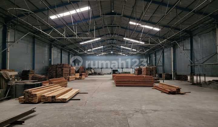 Dijual Gudang Ex Pabrik Rapih Murah Itung Tanah Cikande Serang. Byn