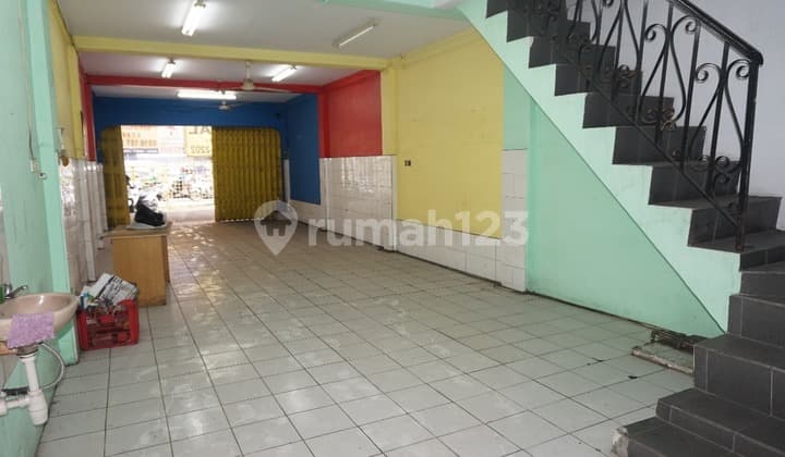 Dijual Ruko 2Lt Pinggir Jalan Utama Jl. Merdeka Pos Karawaci. Byn