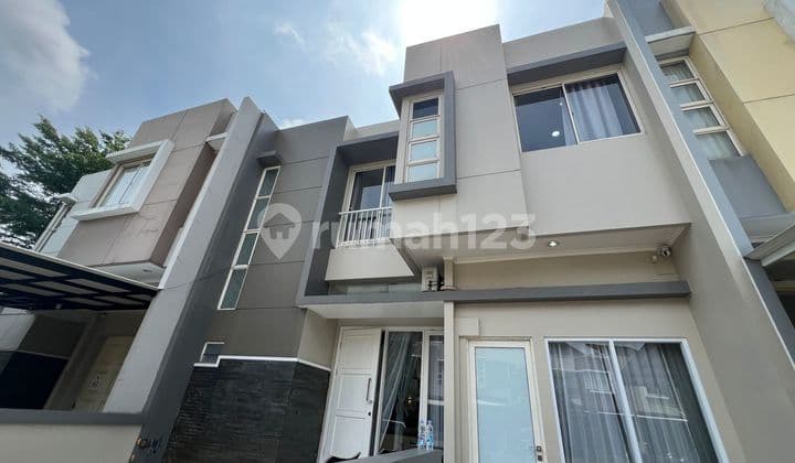 Selling at a Loss, Low Price, Canary The Springs PHG Cluster House, Semi-Furnished, Pool View, Ready to Occupy - Atefa