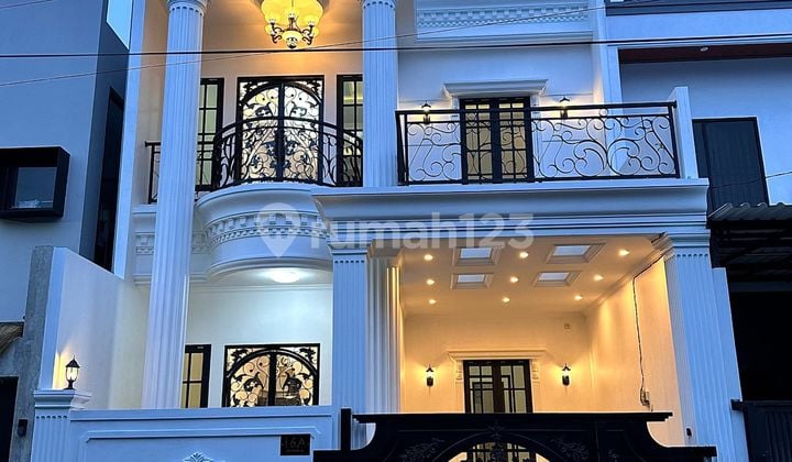 Dijual Rumah Brand New Modern Klasik Eropa Di Pulomas