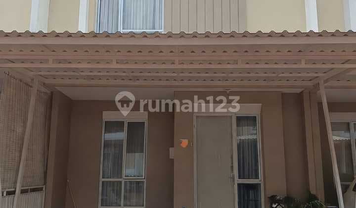 Rumah Milano Village, Full Furnished, Sangat Strategis, Hadap Utara