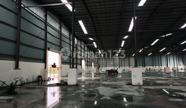 Gudang Sepatan, Tangerang, Sangat Strategis, Dekat Jalan Utama