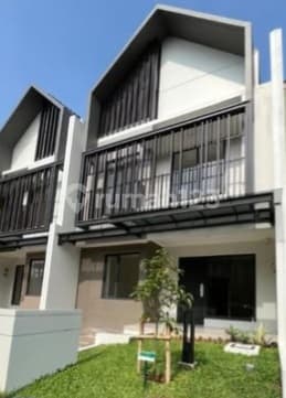 CLUSTER LEONORA, SANGAT STRATEGIS, WITH ATTIC ROOM, SIAP HUNI