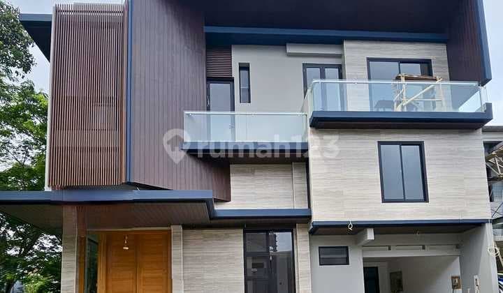 Foresta Allevare, Bsd, Sangat Strategis, Mewah, Siap Huni