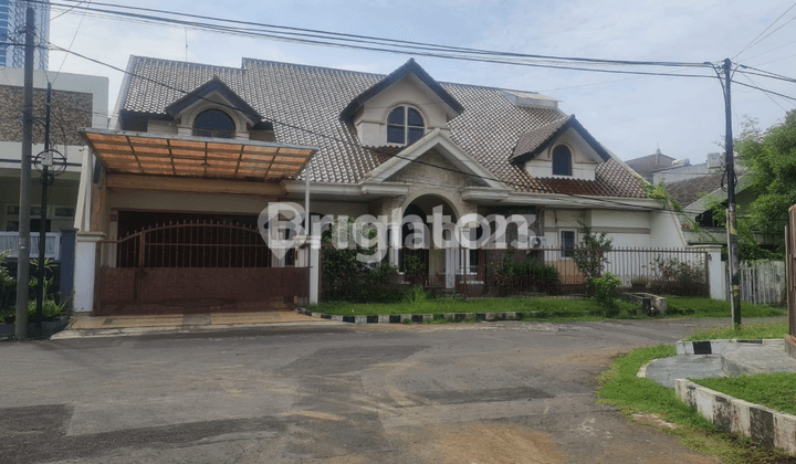 RUMAH FULL FURNISH SIAP HUNI DHARMAHUSADA INDAH