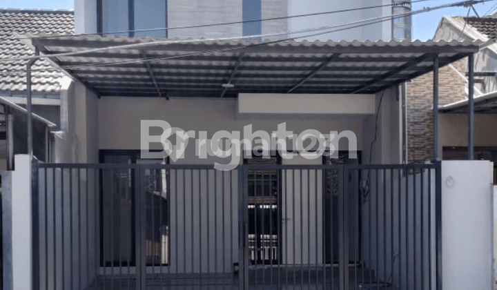 RUMAH SATELIT UTARA 2 LANTAI BARU GRESS SIAP HUNI LOKASI STRATEGIS