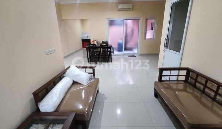 Rumah2.5 Lantai Crystalgading Serpong