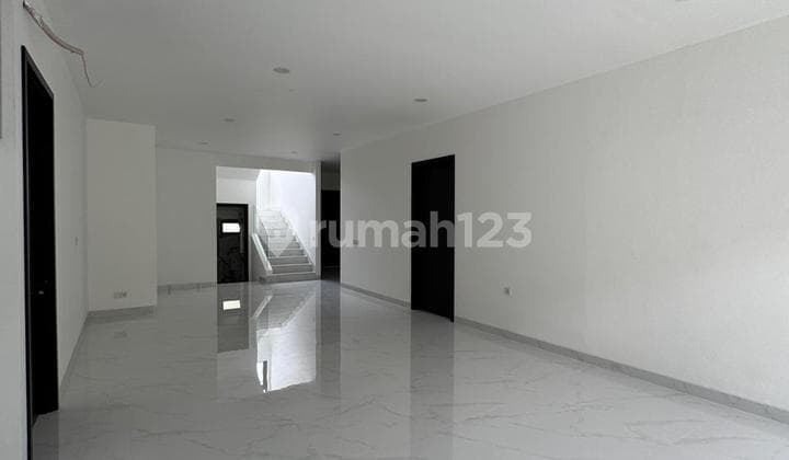 Brand New Bangunan Mandiri. Design Minimalis Modern di Cluster De Cajuputi @De Park, BSD City