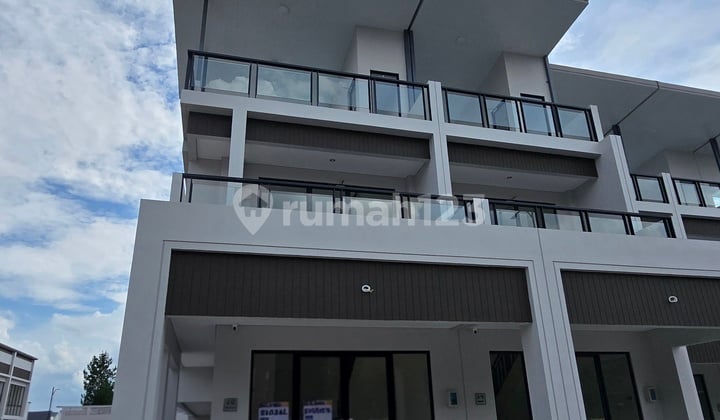 Dijual Ruko Hoek Siap Huni Berlokasi di Bsd Nusaloka