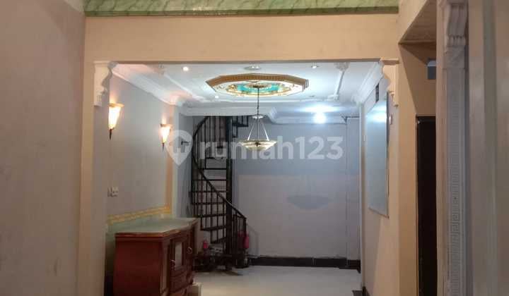 Rumah Di Metland Puri Disewa Siap Pakai