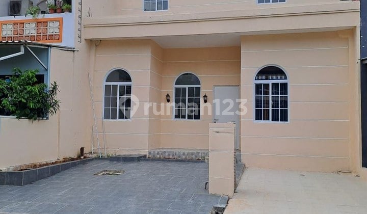 Dijual Rumah Cluster Mahogany Park Siap Huni