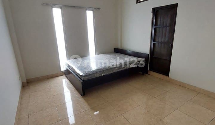 Dijual Rumah Hunian Semi Furnish Di Rawamangun