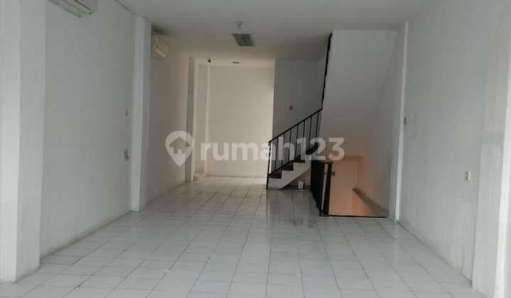 Dijual Ruko 3 Lantai Lokasi Startegis Komerisal
