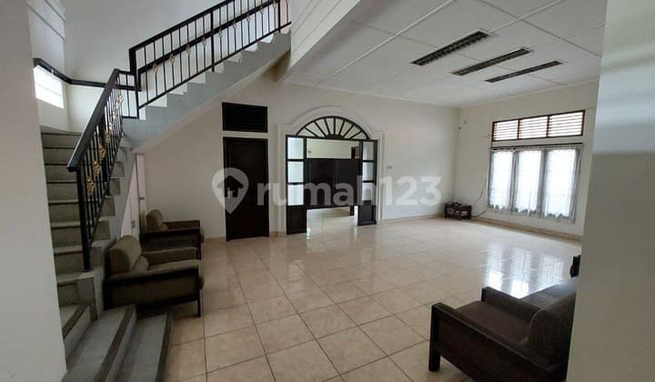 Disewakan Rumah Siap Huni Semi Furnish Di Rwawangun