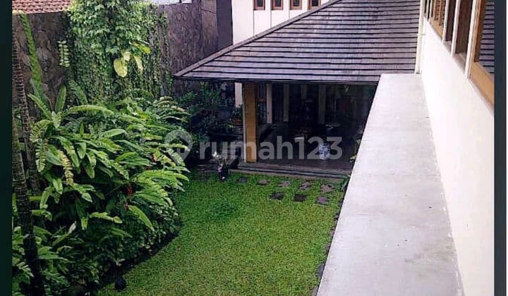 Rumah Mewah Keren Dago Dekat ke Itb, Bank, Butik, Rumah Sakit Dll