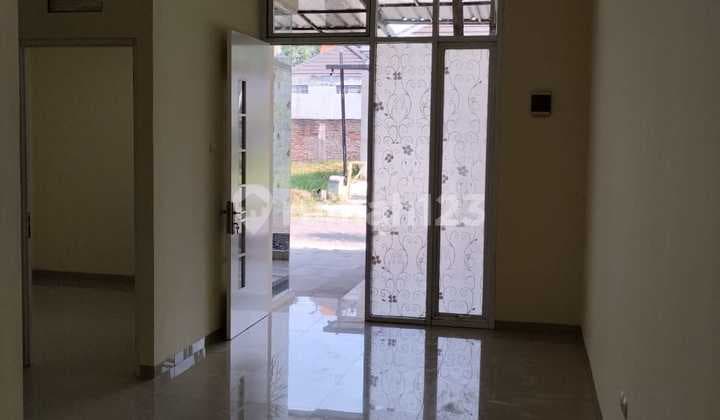 Flood-Free Ready-to-Occupy Home in Mentari Permai Residence