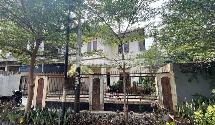 For Sale House in Kembangan, West Jakarta