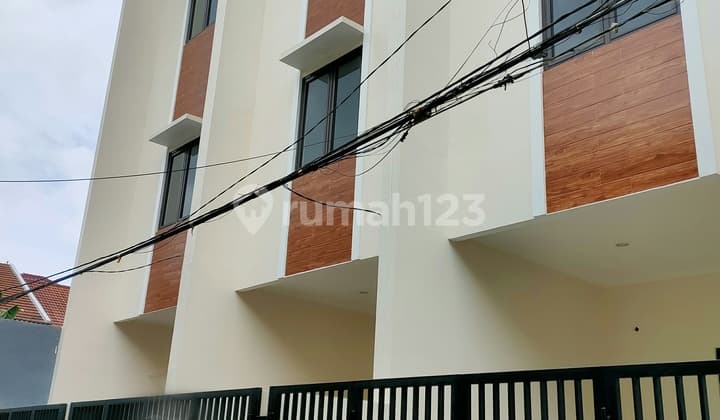 Duri Kepa, New 3-Story House Size 4 X 13 Facing South, 1 Car Access Road