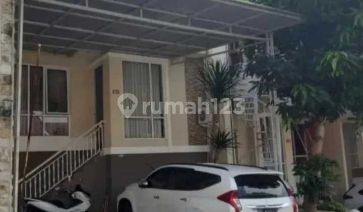 Dijual Rumah 2 Lantai di Bukit Wahid Manyaran