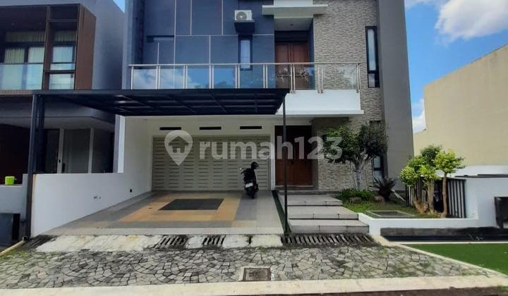 Rumah Full Furnished di Candi Golf