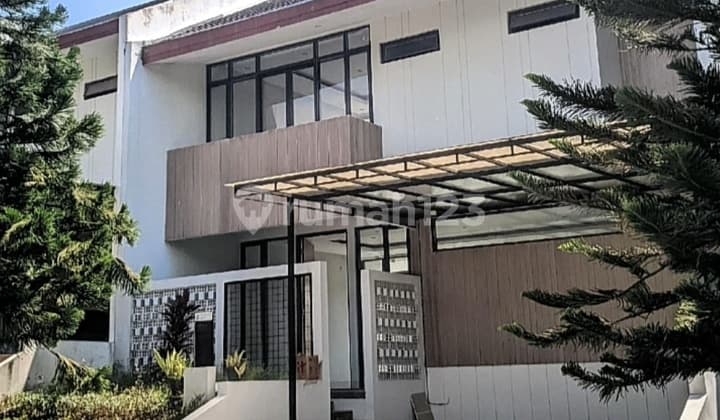 Rumah Boulevard Di Naraya Residence Bsb City