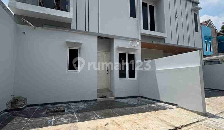 Rumah di Jual 2 Lantai Diap Huni Percetakan Negara Jakarta Pusat