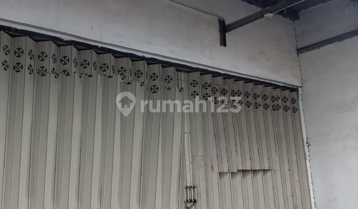 Disewakan Ruko Dijalan Banyuurip Surabaya Disewakan Ruko Dijalan Banyuurip Surabaya