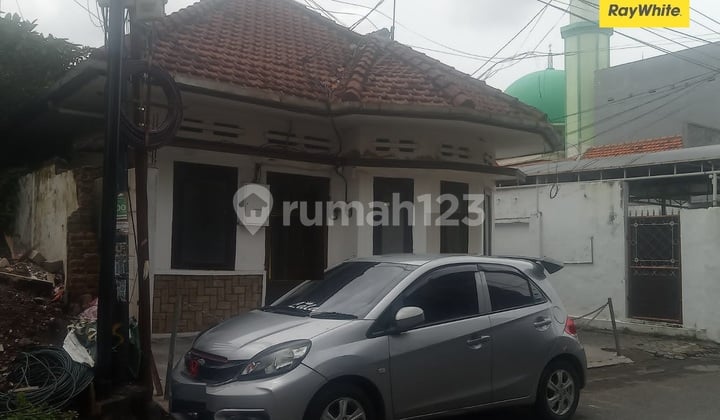 For Rent House on Juwingan Street Surabaya