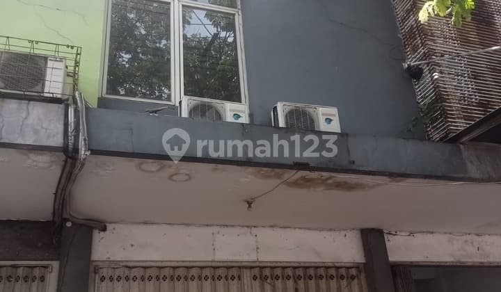 Disewakan Ruko Dijalan Kedung Cowek Surabaya