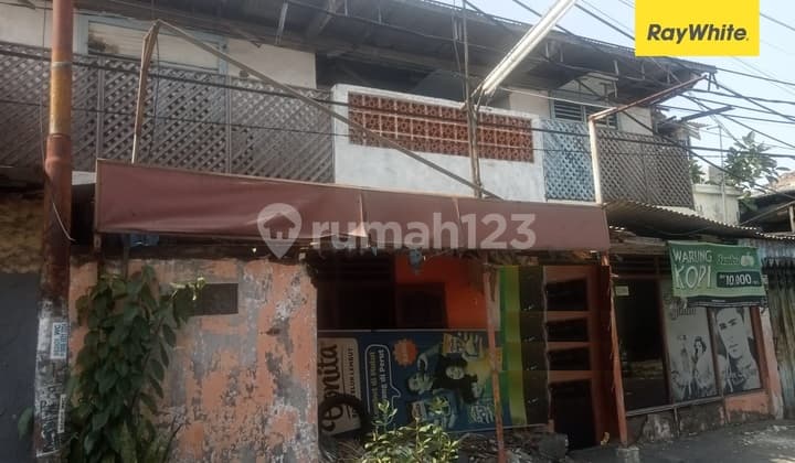 For Sale: House on Simo Katrungan Baru Street, Surabaya