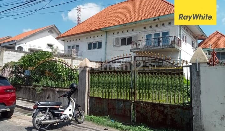 Dijual Rumah Dijalan Comal Pusat Kota Surabaya