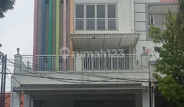 Disewakan Ruko Di Residen Sudirman Surabaya Disewakan Ruko Di Residen Sudirman Surabaya