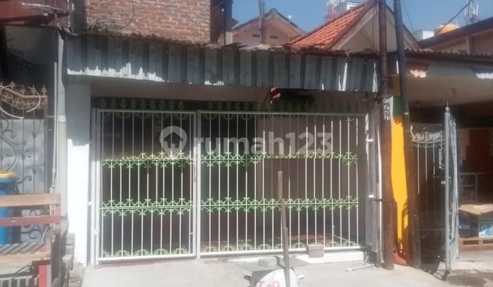 Dijual Rumah Di jalan Cisadane Surabaya Pusat