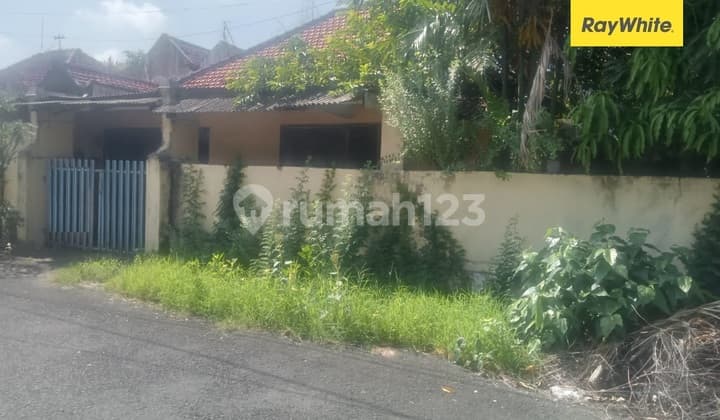 For Sale House on Rowo Asemrowo Street Surabaya