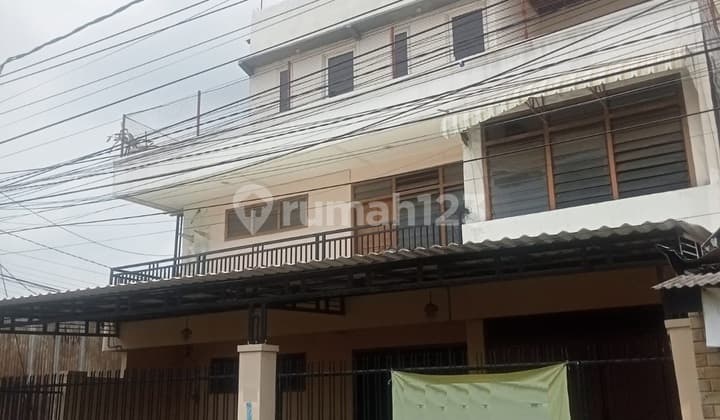 Disewakan Rumah Dijalan Putro Agung Surabaya