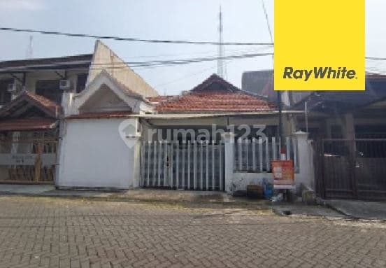 Dijual Rumah Di Taman Simpang Darmo Permai Selatan Lelang Surabaya