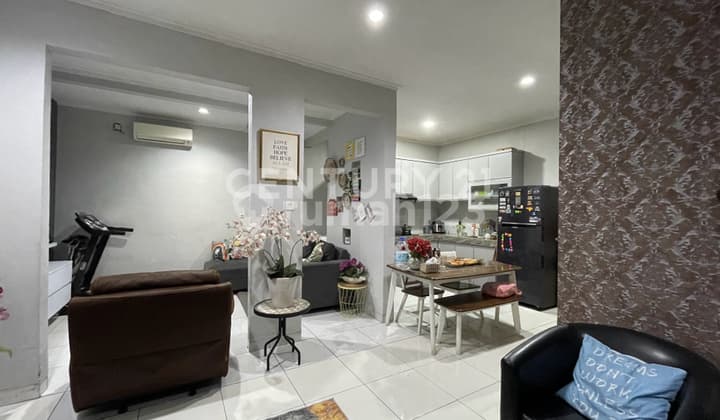 Rumah 2 Lantai Semi Furnished Cluster Madrid Karawaci Tangerang