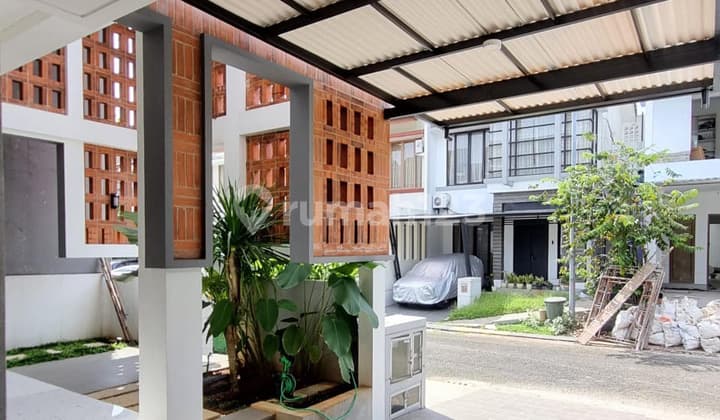 Rumah Terawat Siap Huni Sektor 9 Emerald
