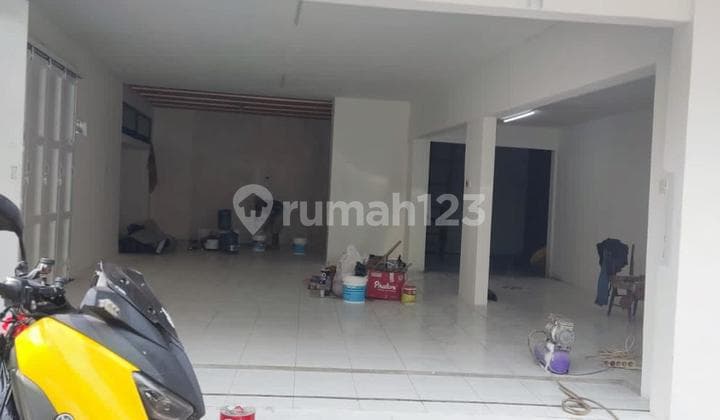 For Sale Strategic Shop House in Cibadak Bandung Wholesale Area
