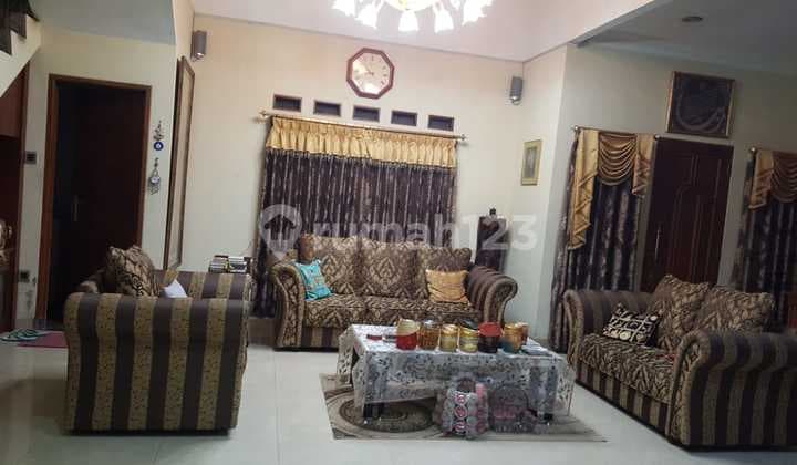 Rumah Nyaman Siap Huni Dijual di Turangga Bandung