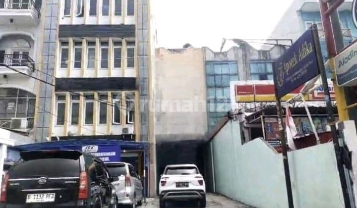 Disewa Ruko Strategis Area Komersil Pusat Kota Di Rawamangun