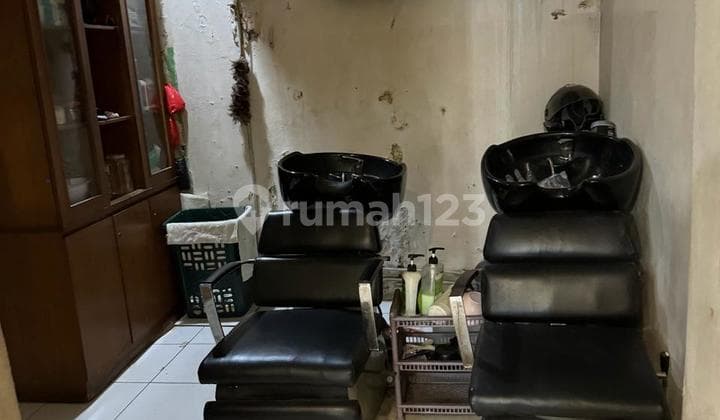 Dijual Ruko Strategis Jalan Raya di Jatinegara Timur