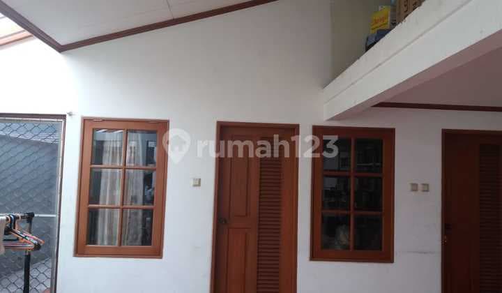 Turun Harga -- Rumah Gandeng 2 Lantai Dekat Mall Kelapa Gading