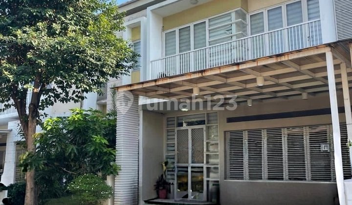 Turun Harga -- Rumah Cakep di Grand Orchard, Kelapa Gading