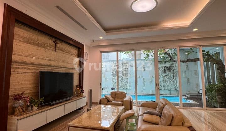 Runah Mewah + Kolam Renang Di Kelapa Gading